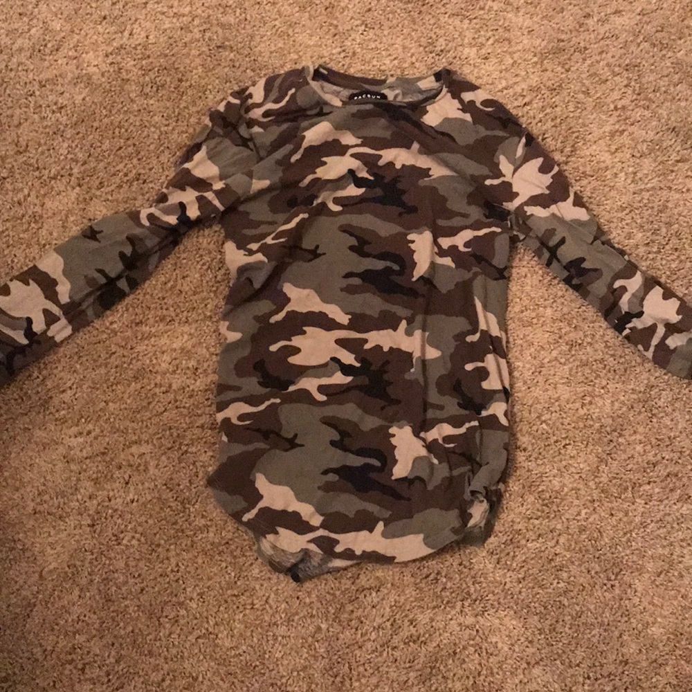 Camouflage long sleeve shirt